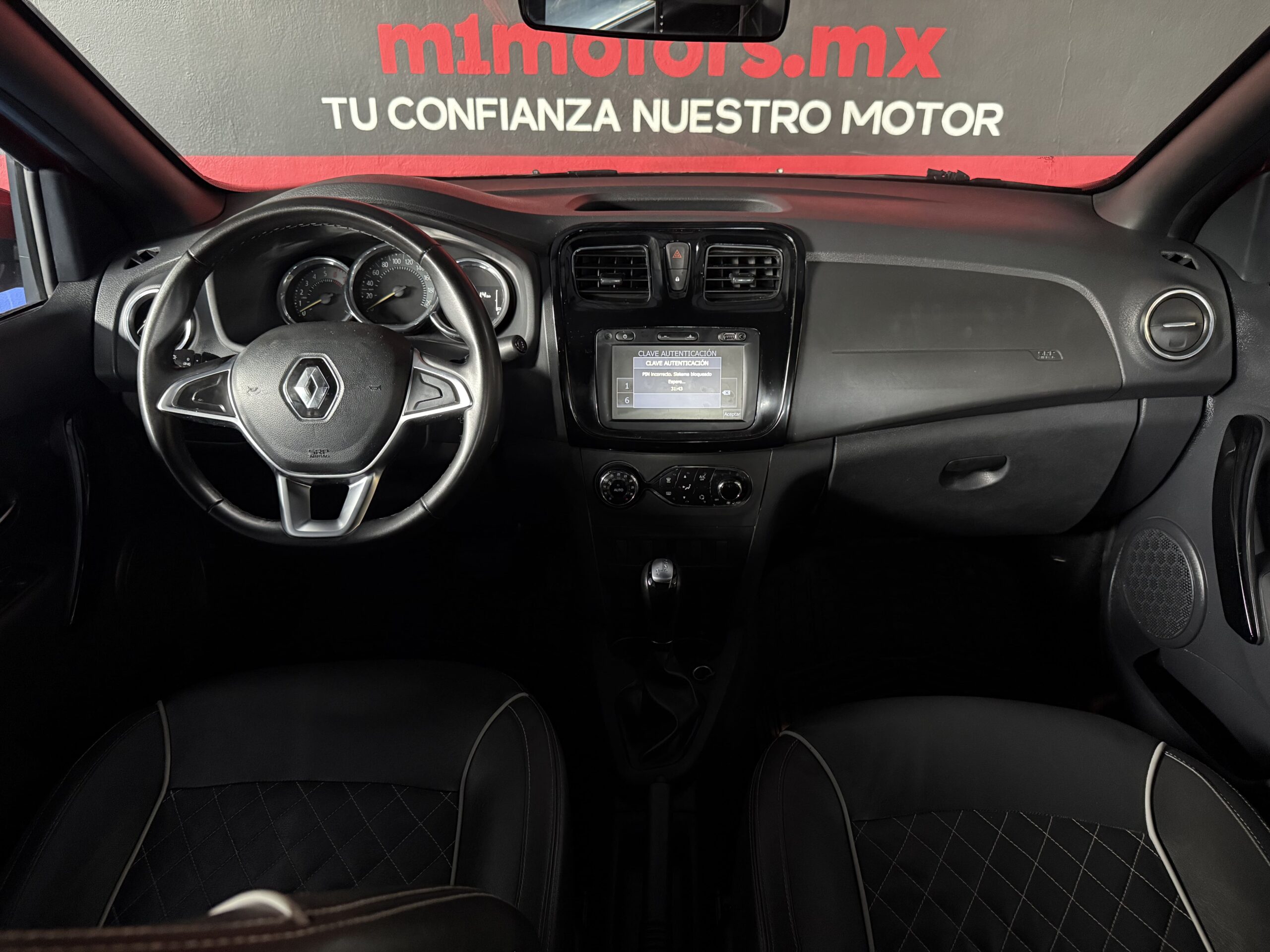 RENAULT LOGAN INTENS CVT